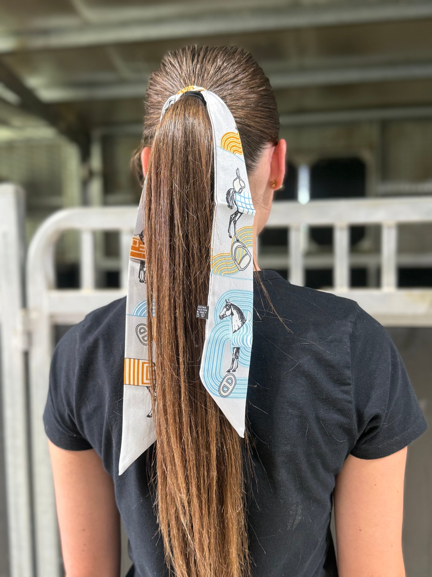 Grey/Blue Horse Hair Tie