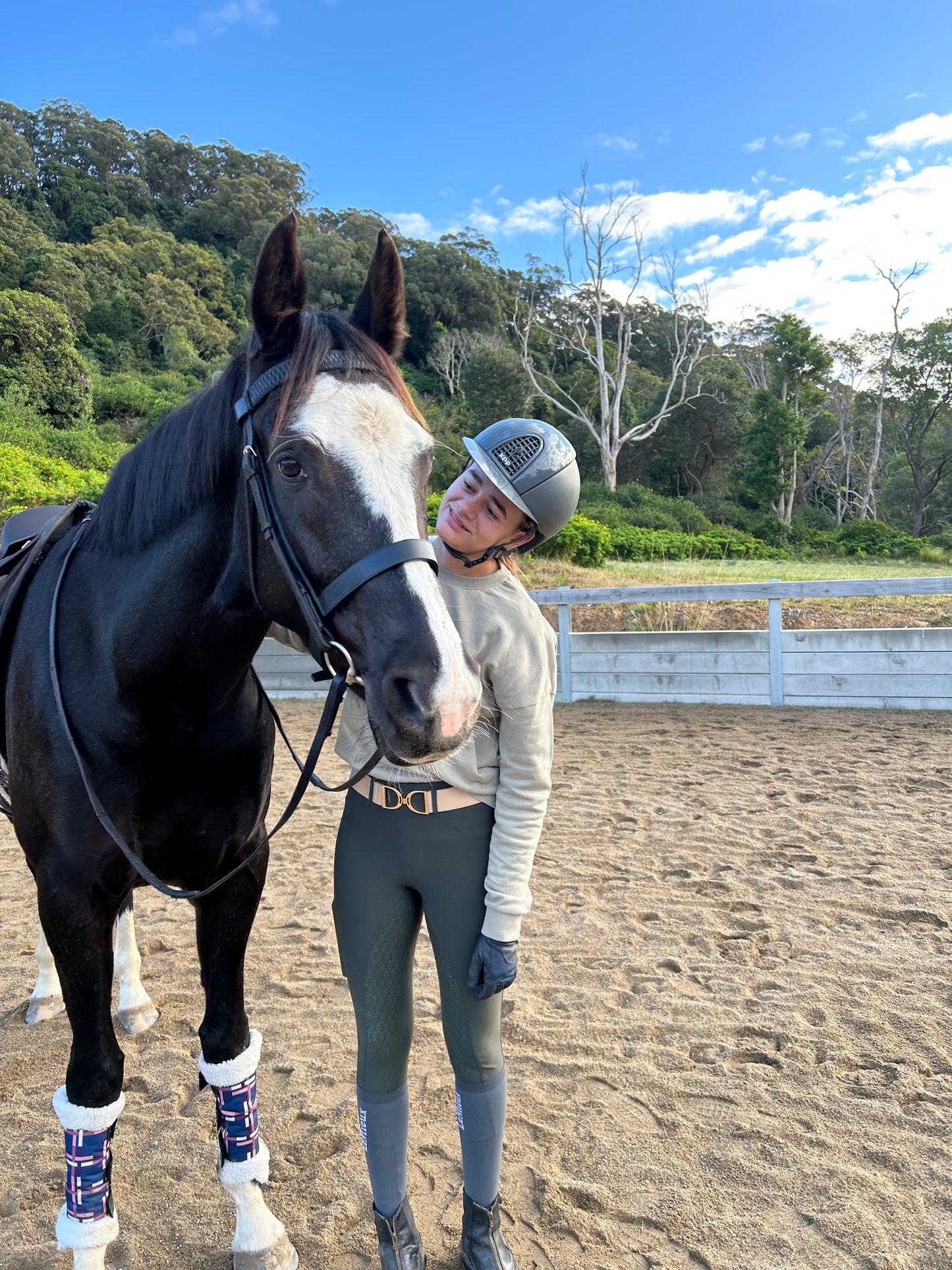 Adults Gold Stirrup Belt