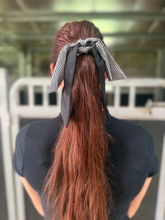 Black/White Scrunchie