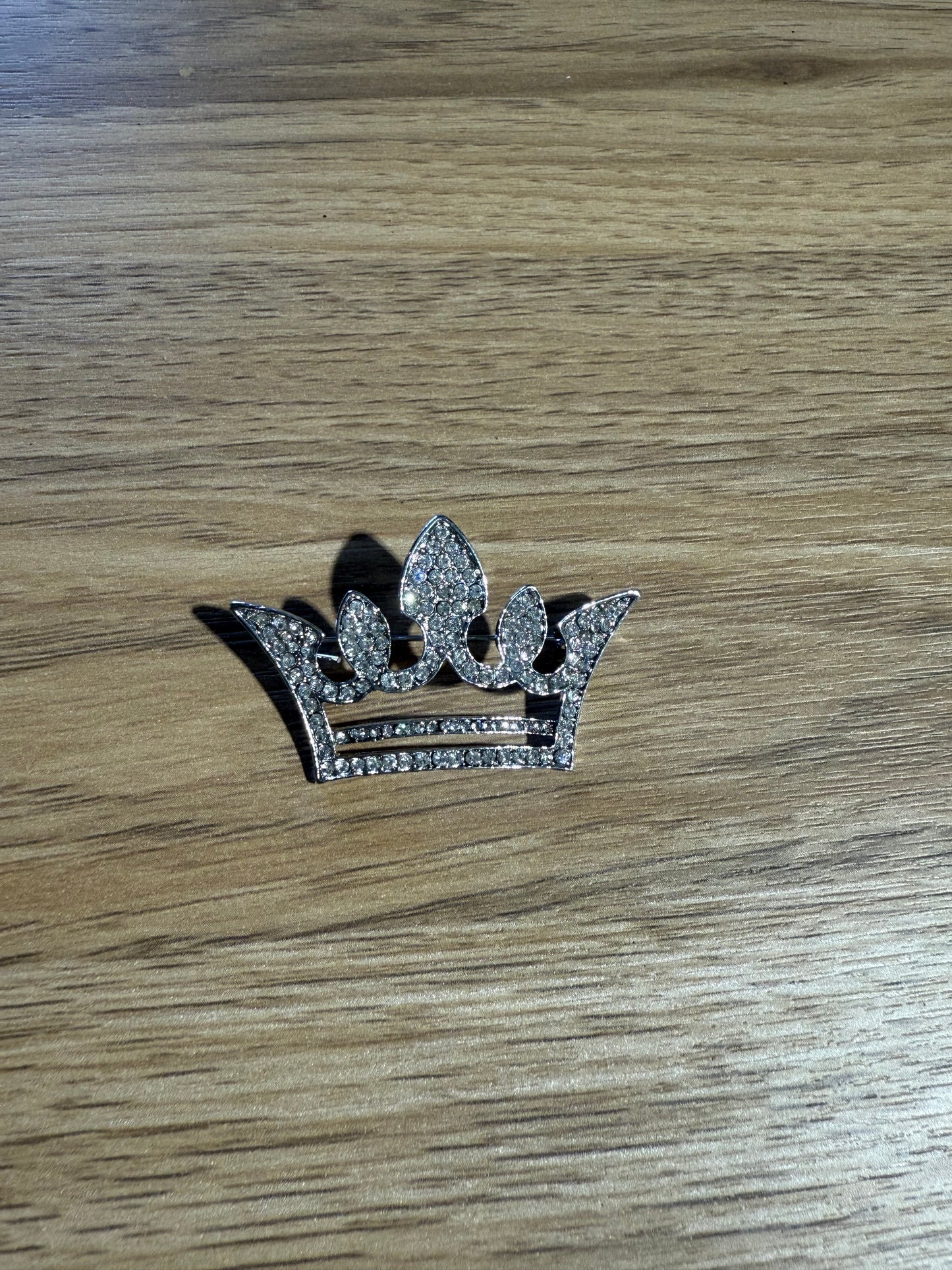Silver Crown Lapel Pin
